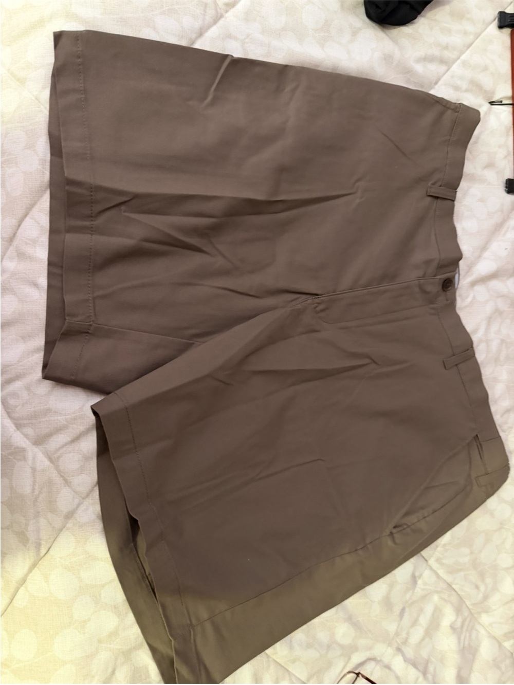 croft & barrow Men's Flat-Front Stretch Shorts — Taupe Brown
